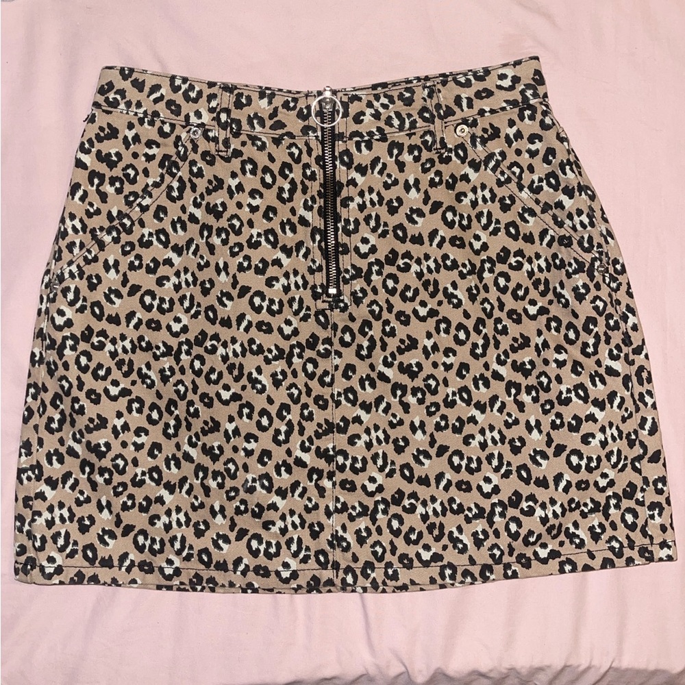 TOP SHOP EUC leopard Skirt - Picture 2 of 5